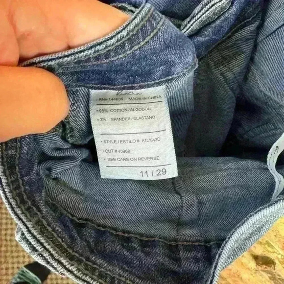 Kancan Cargo Jean Medium Wash High Waisted Denim women's size 11/29 - Picture 4 of 4